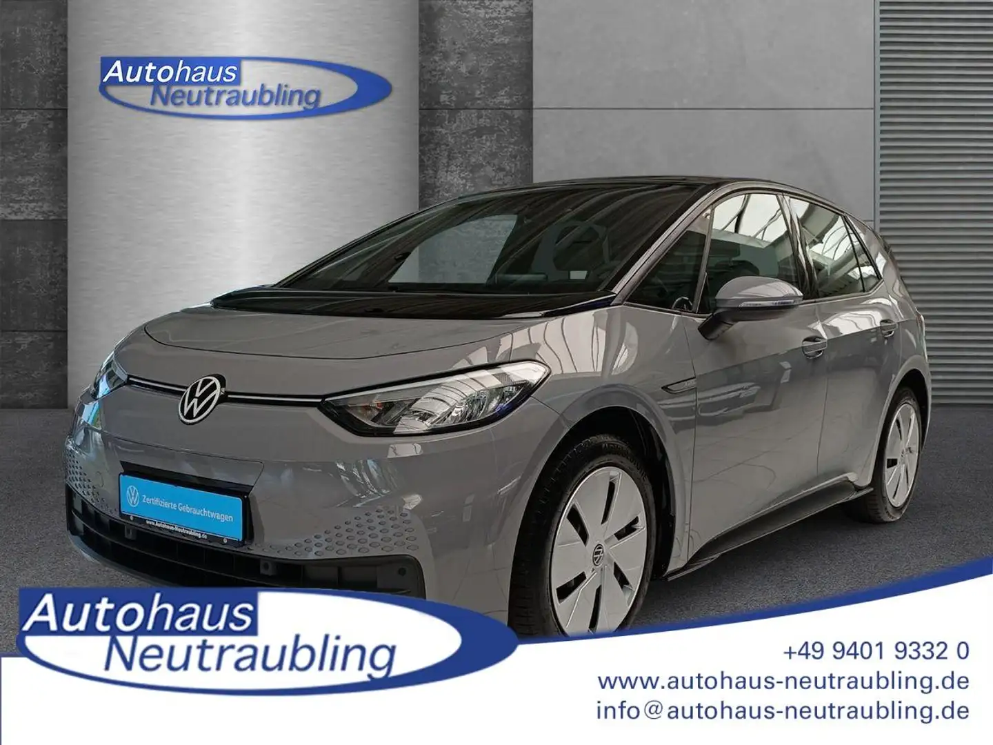 Volkswagen ID.3 45 KWh "PURE PERFORMANCE" 150 PS DSG+NAVI+KLIMA+PD Grau - 1