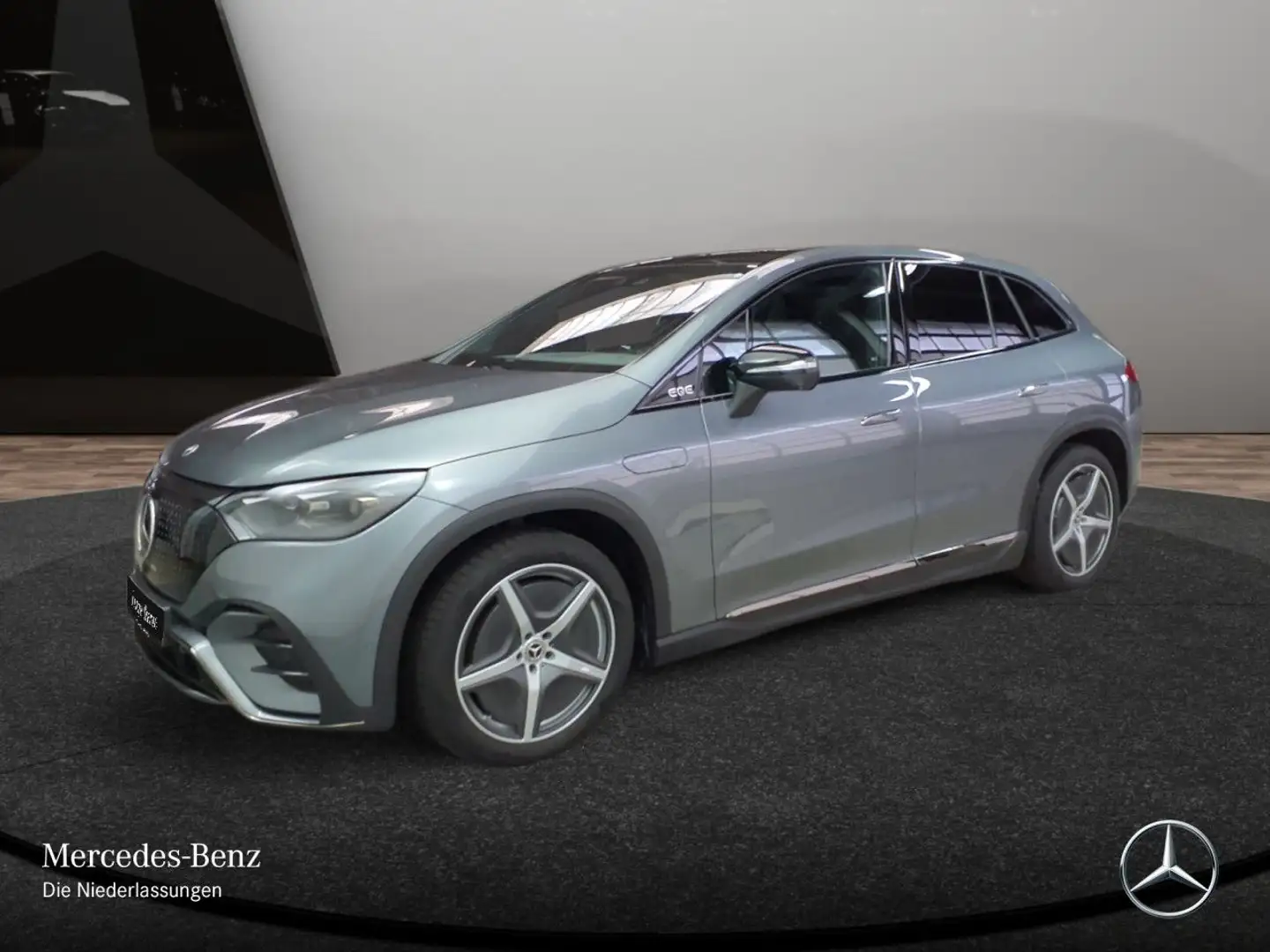 Mercedes-Benz EQE SUV EQE 350 4M AMG+NIGHT+PANO+360+AHK+BURMESTER Grau - 2