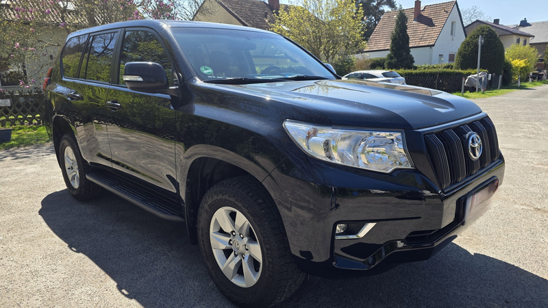 Toyota Land Cruiser 150 Comfort, Aut., Navi, KeylessGo — photo 5