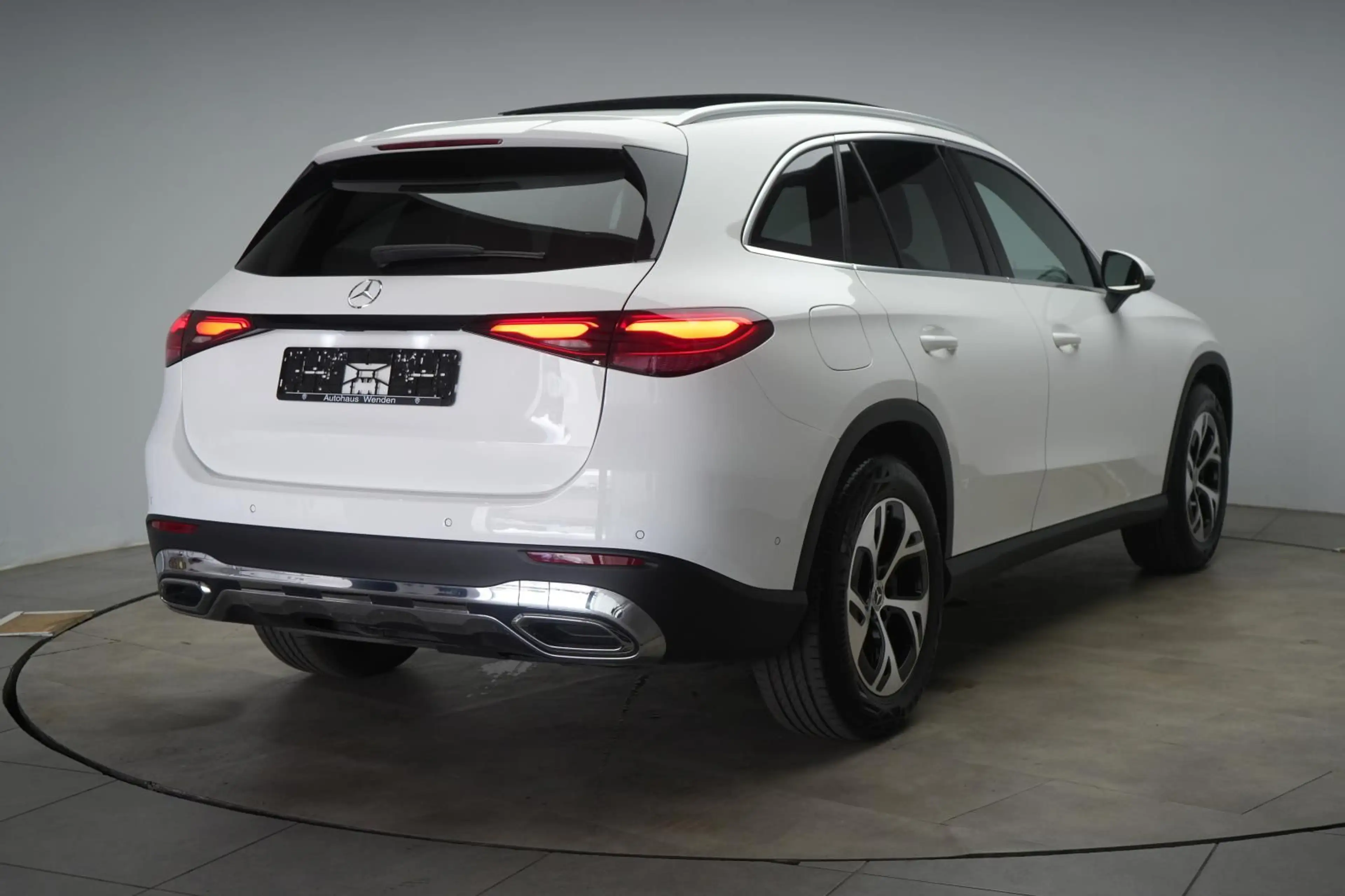 Mercedes-Benz GLC 220 d 4Matic 9G-Tronic Avantgarde Advanced L — photo 6