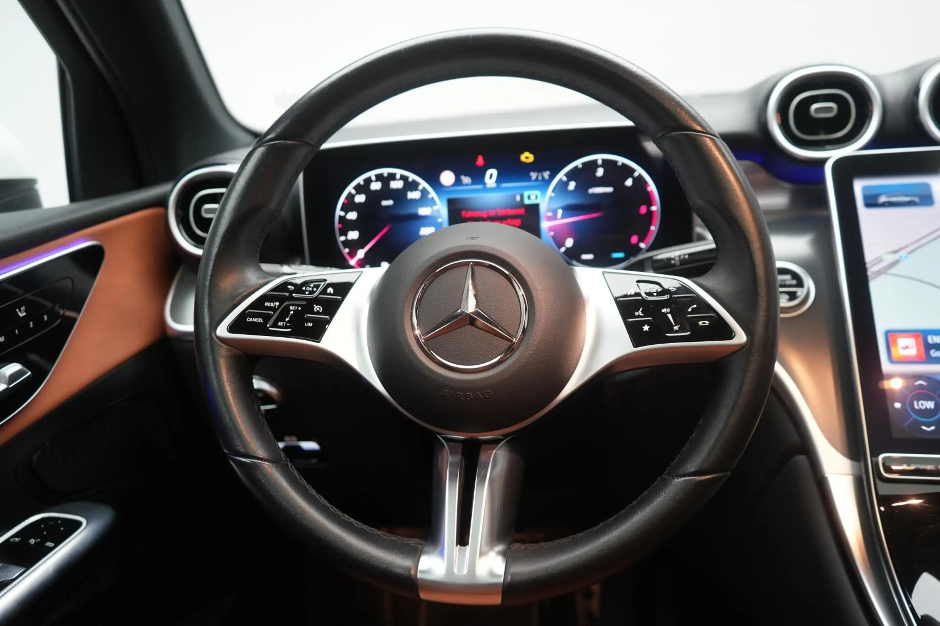 Mercedes-Benz GLC 220 d 4Matic 9G-Tronic Avantgarde Advanced L — photo 15