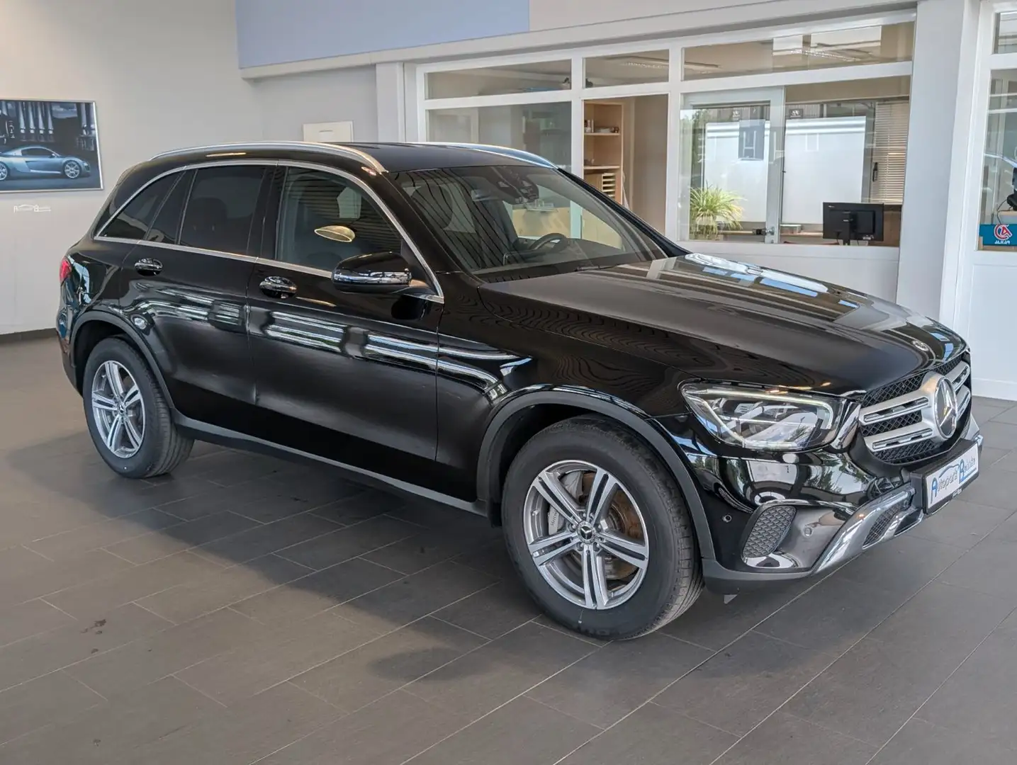 Mercedes-Benz GLC 220 d 4Matic*HUD*LED*Distronic*Standheizung Noir - 1