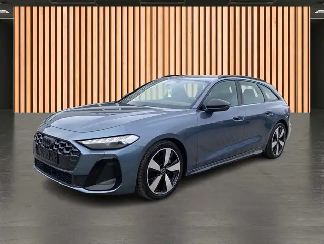 Audi A5 view 2