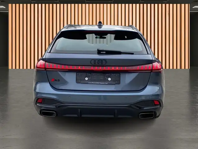 Audi A5 view 11