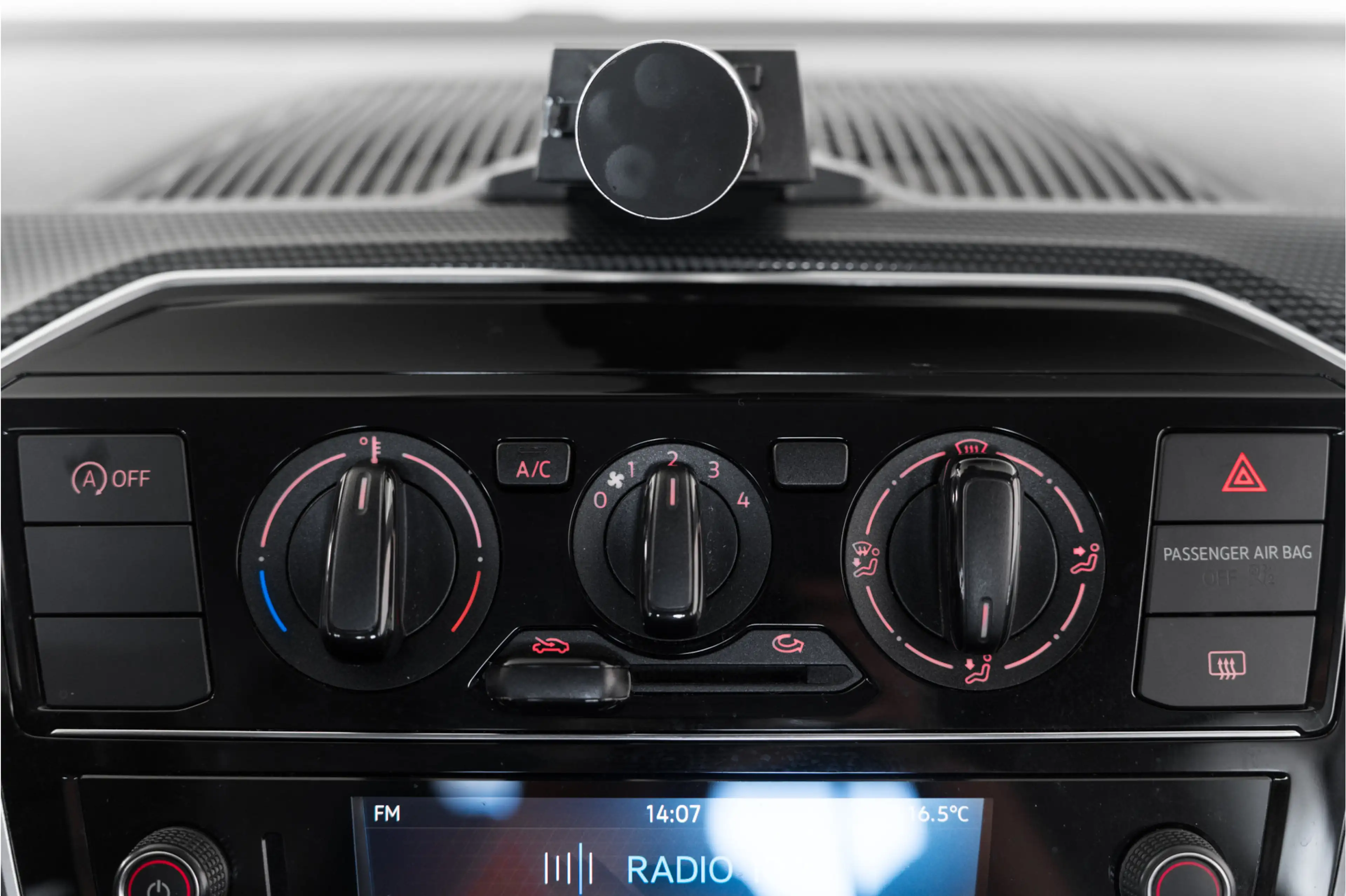 Volkswagen up! 1.0 BMT move up! Airco Lichtmetaal — photo 17