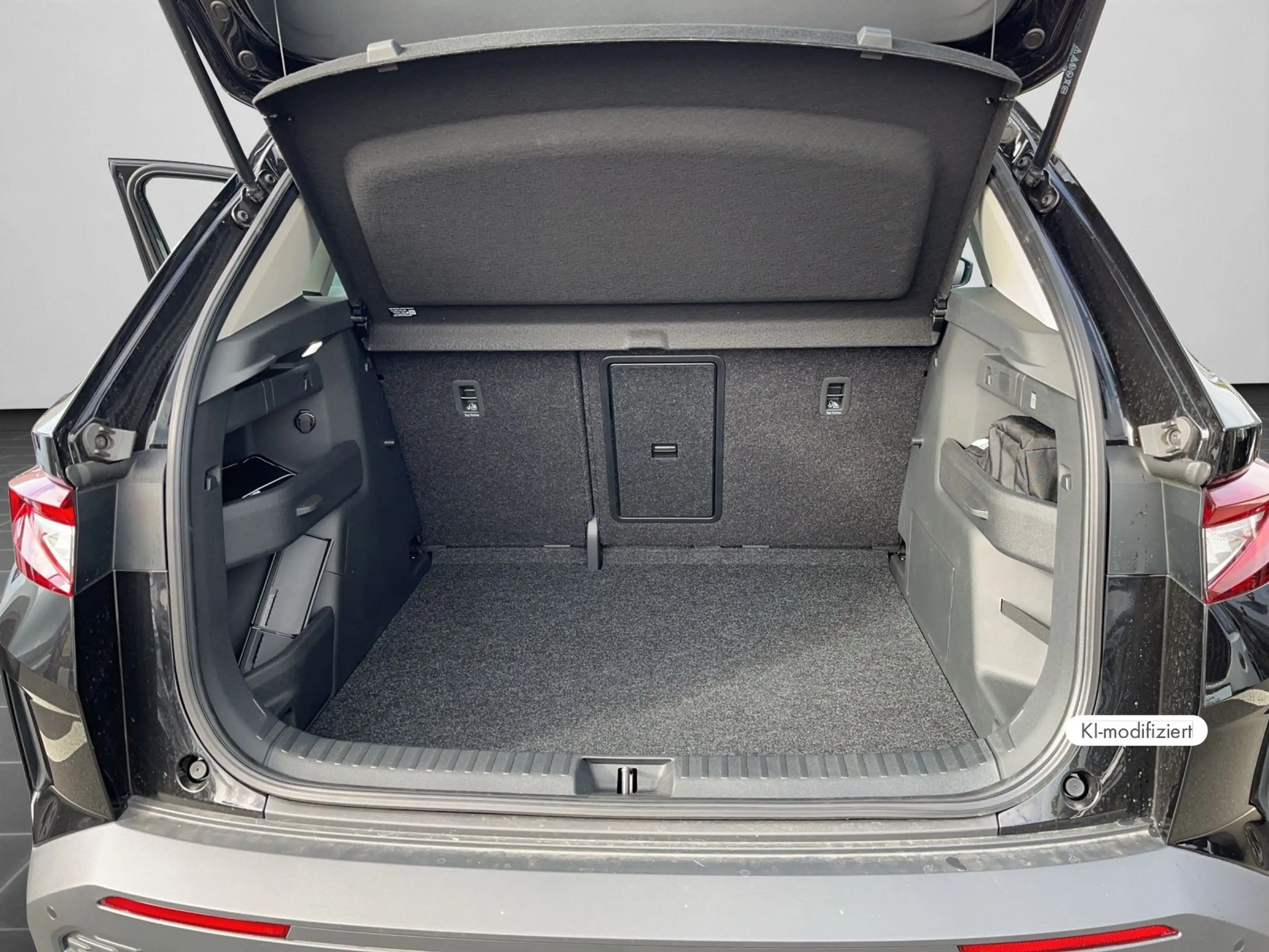 Skoda Elroq 60 Smart, 150 kW — photo 14