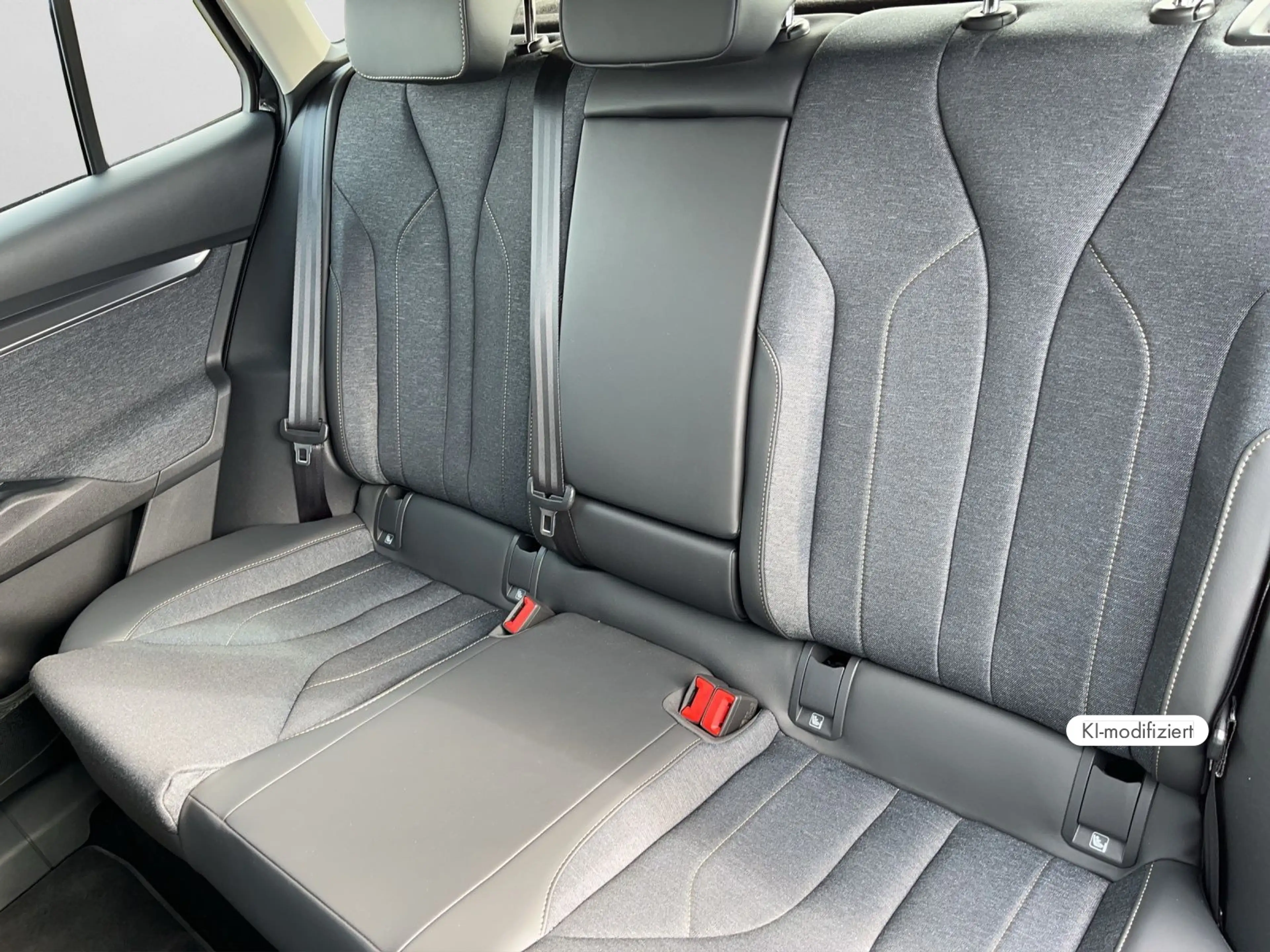 Skoda Elroq 60 Smart, 150 kW — photo 13