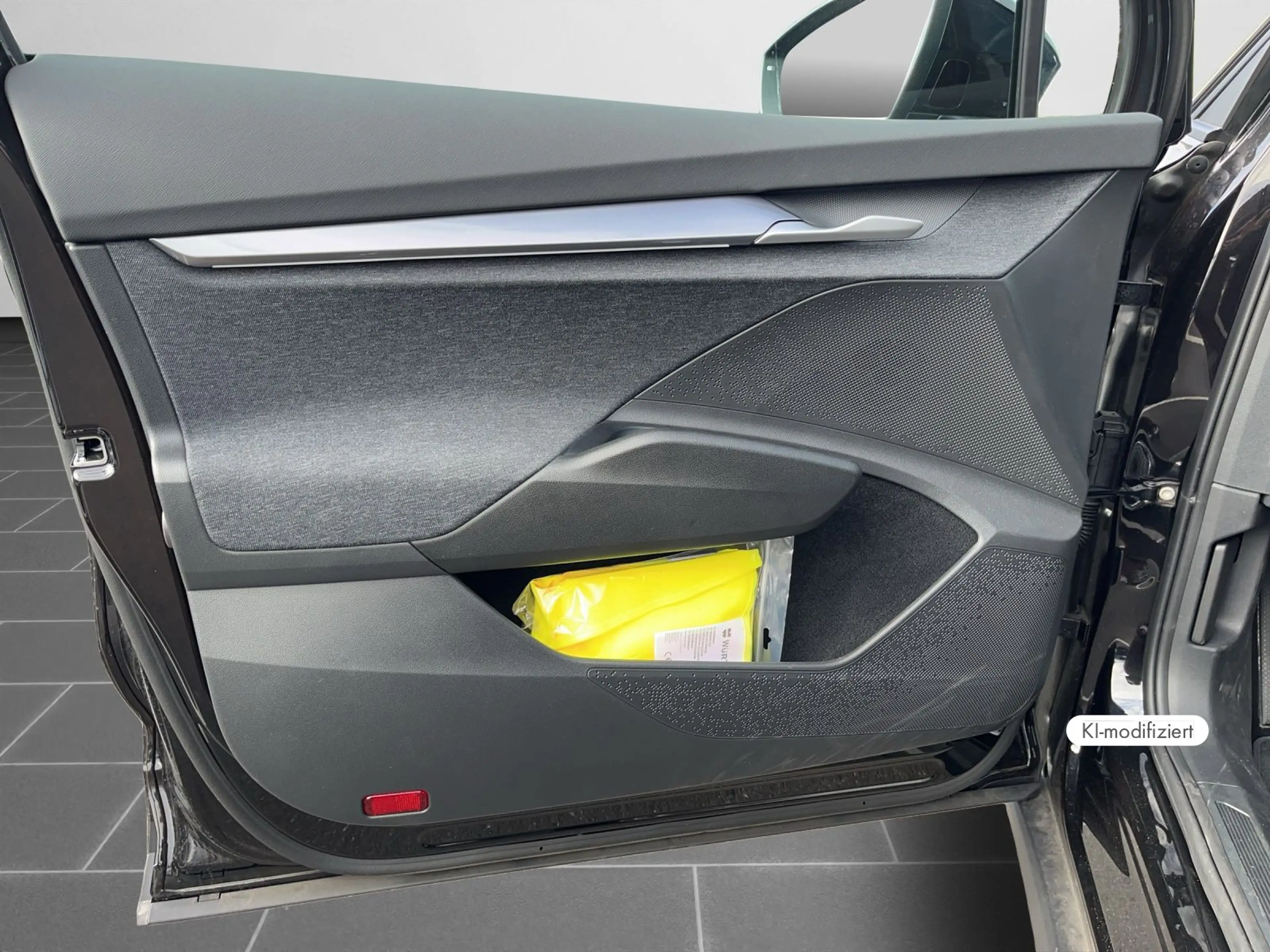 Skoda Elroq 60 Smart, 150 kW — photo 12