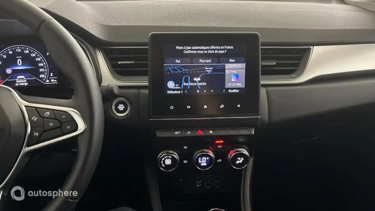 Renault Captur — photo 19