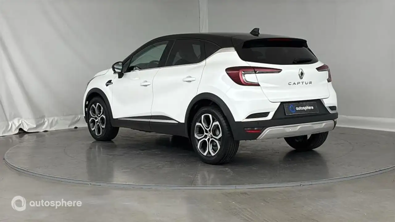 Renault Captur — photo 8