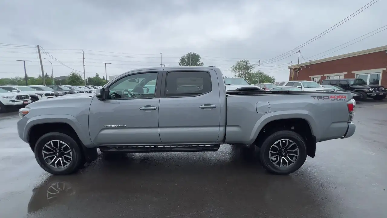 Toyota Tacoma снимка Toyota Tacoma