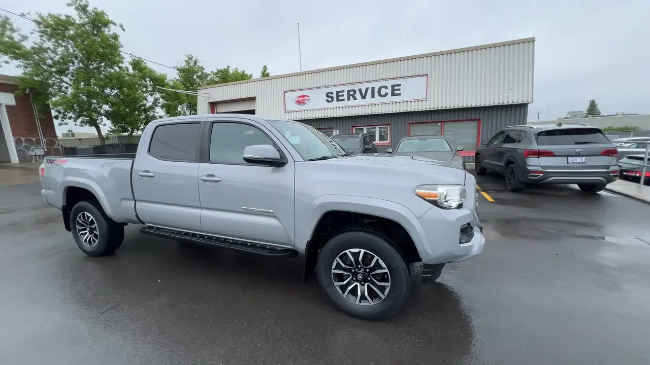 Toyota Tacoma снимка Toyota Tacoma