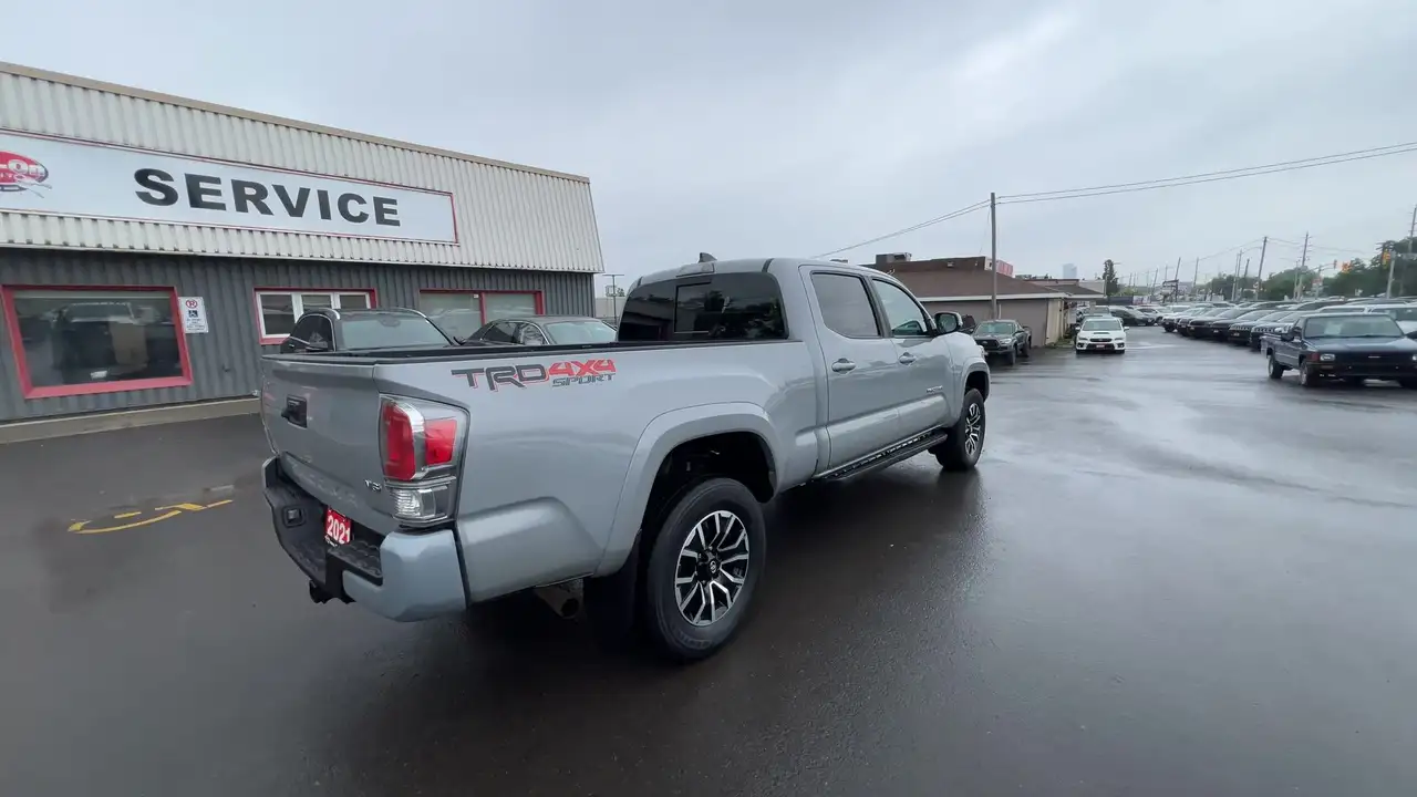 Toyota Tacoma снимка Toyota Tacoma