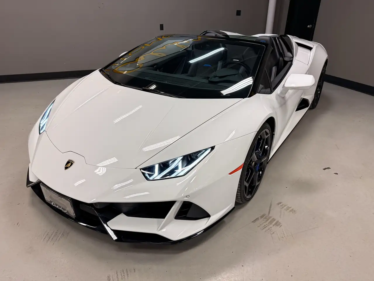 Lamborghini Huracán снимка Lamborghini Huracán
