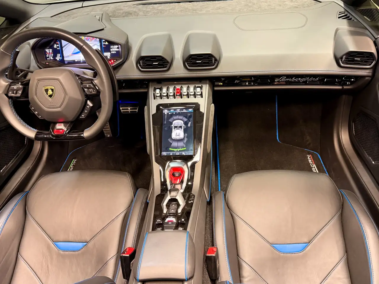 Lamborghini Huracán снимка Lamborghini Huracán