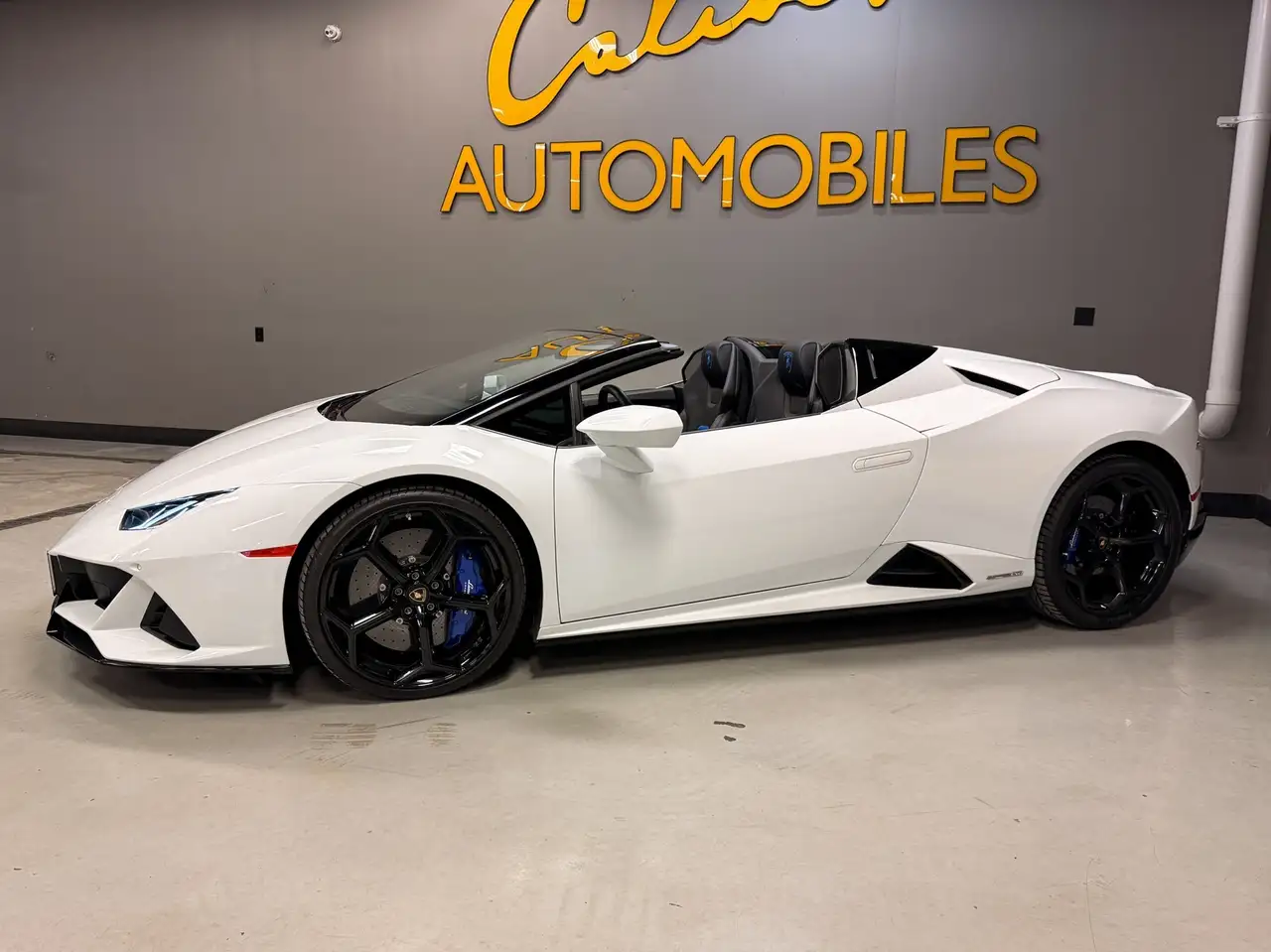 Lamborghini Huracán снимка Lamborghini Huracán