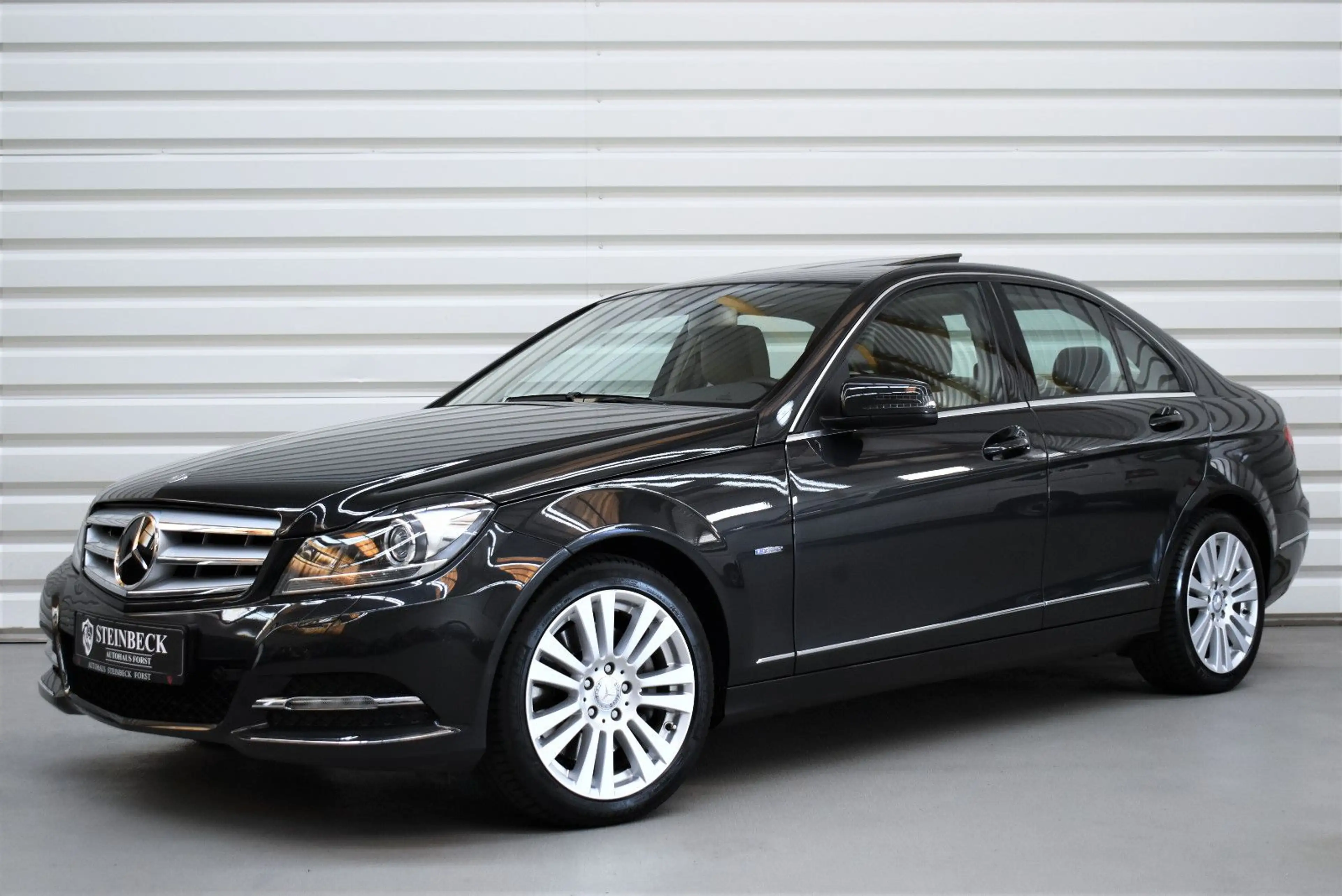 Mercedes-Benz C 350 C350 Elegance 4Matic+STHZ+Kamera+ACC+47.000KM — photo 3