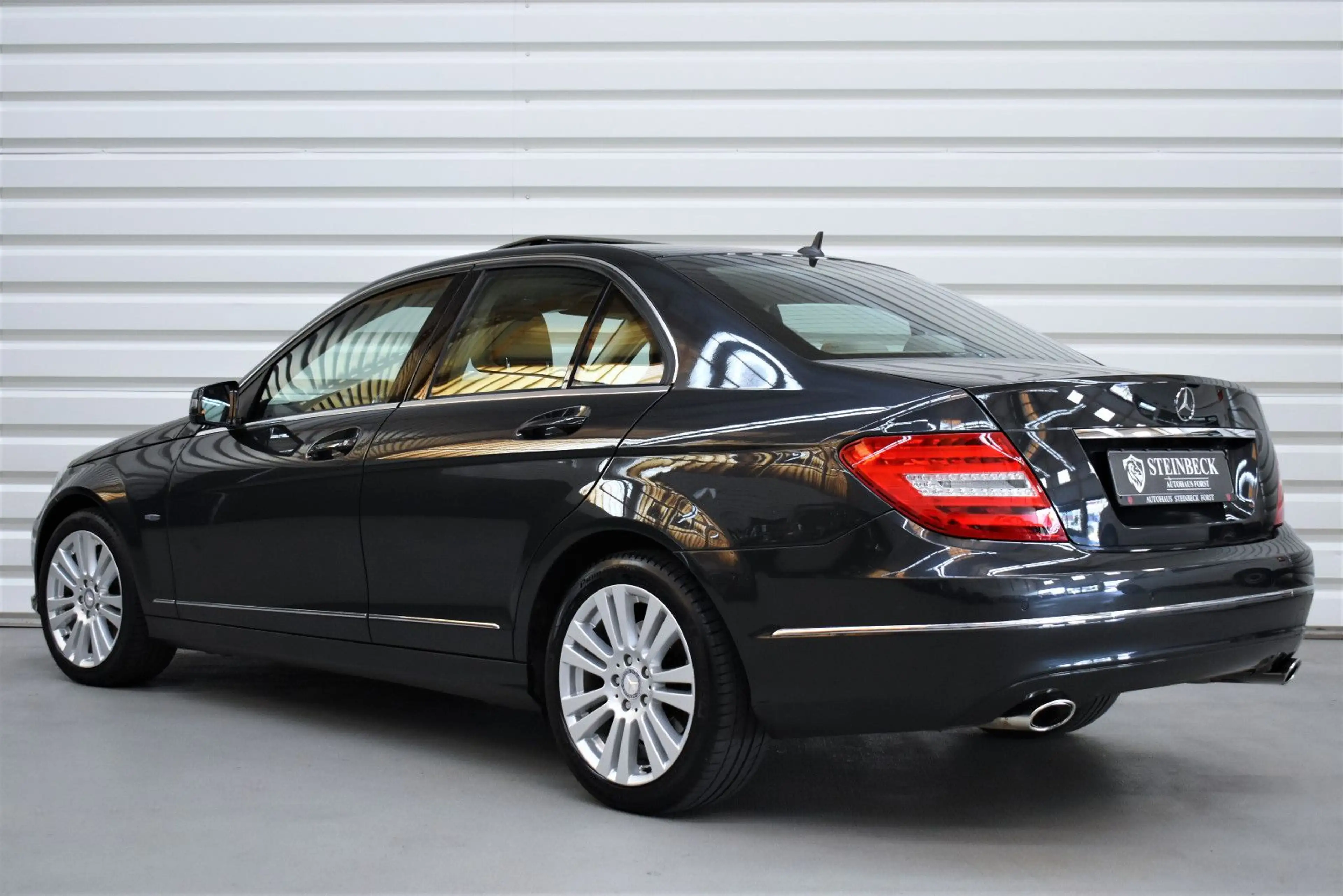 Mercedes-Benz C 350 C350 Elegance 4Matic+STHZ+Kamera+ACC+47.000KM — photo 2