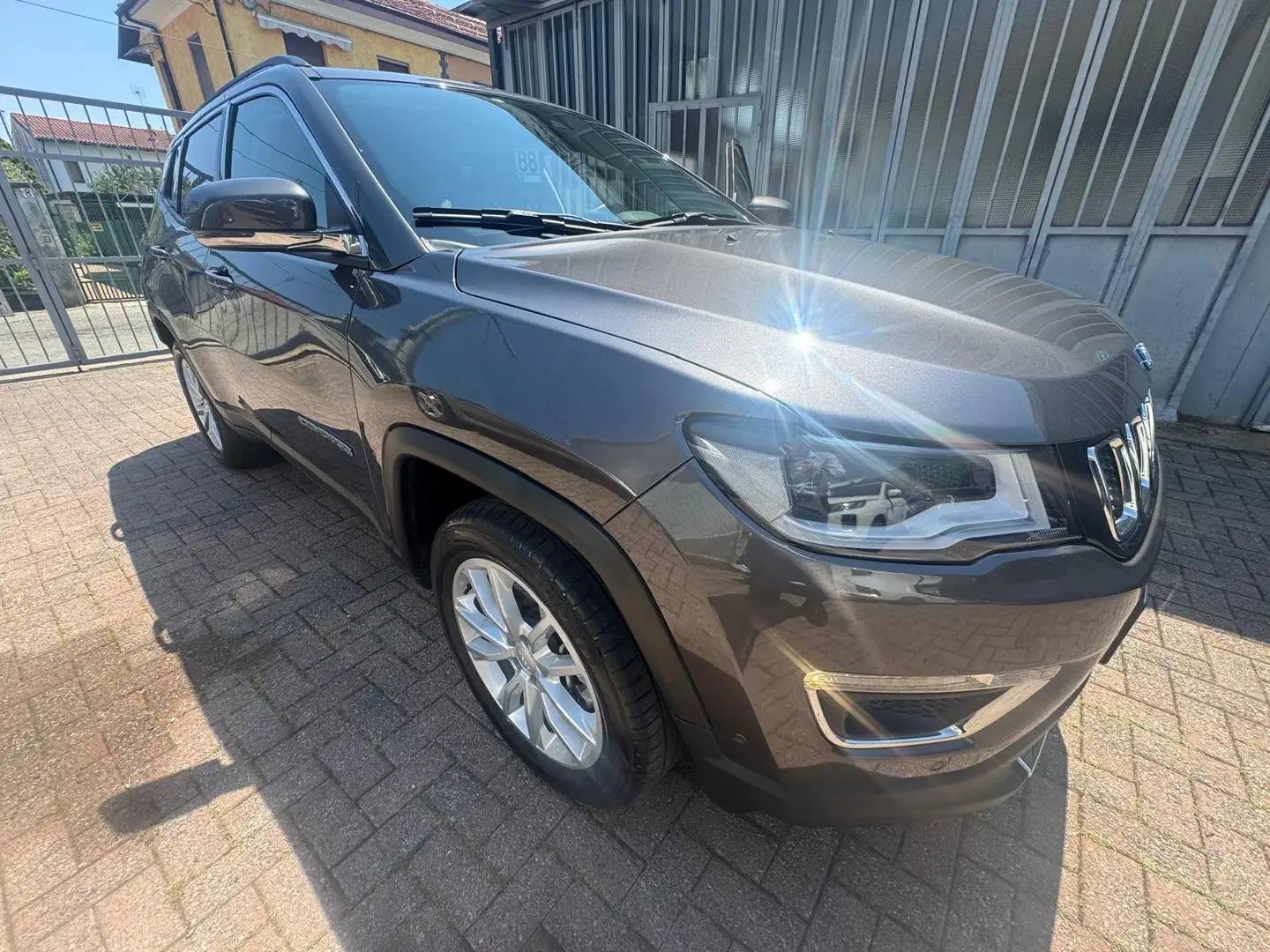 Jeep Compass Compass 1.3 turbo t4 phev Limited 4xe at6 Grau - 1