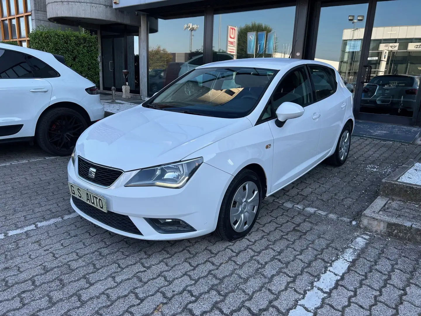 SEAT Ibiza 5p 1.4 tdi cr Style 75cv MOTORE RUMOROSO Bianco - 1