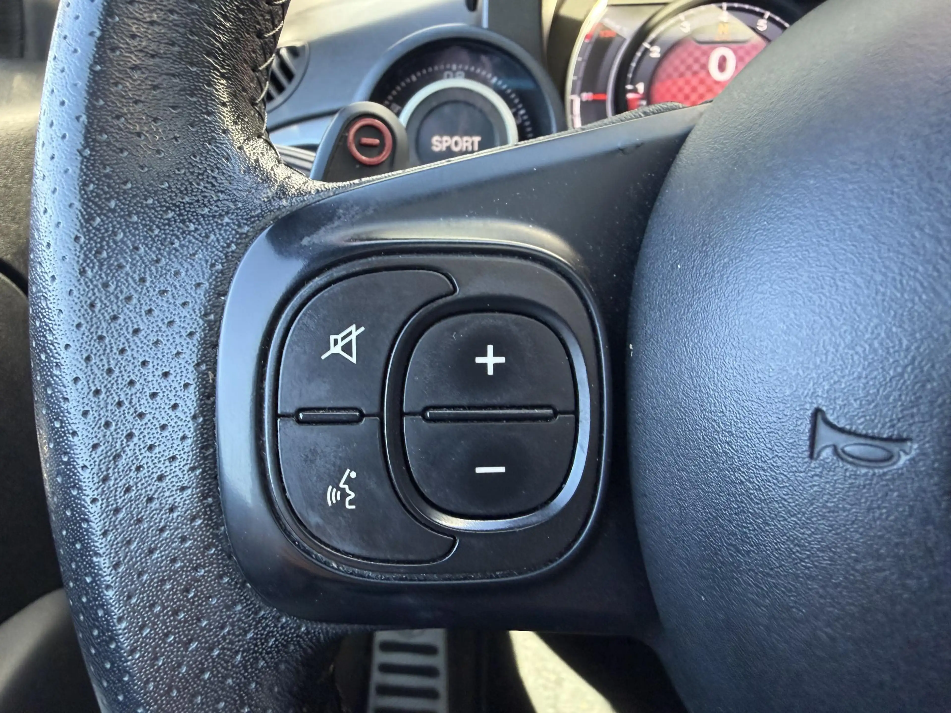 Fiat 500 Abarth 1.4 T-Jet Turismo | Panoramadak | Camera | Beats A — photo 15
