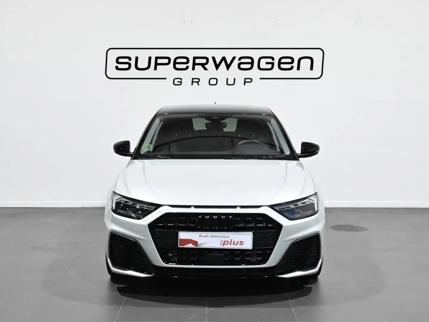 Audi A1 Sportback 30 TFSI Adrenalin S tronic 85kW Plateado - 2