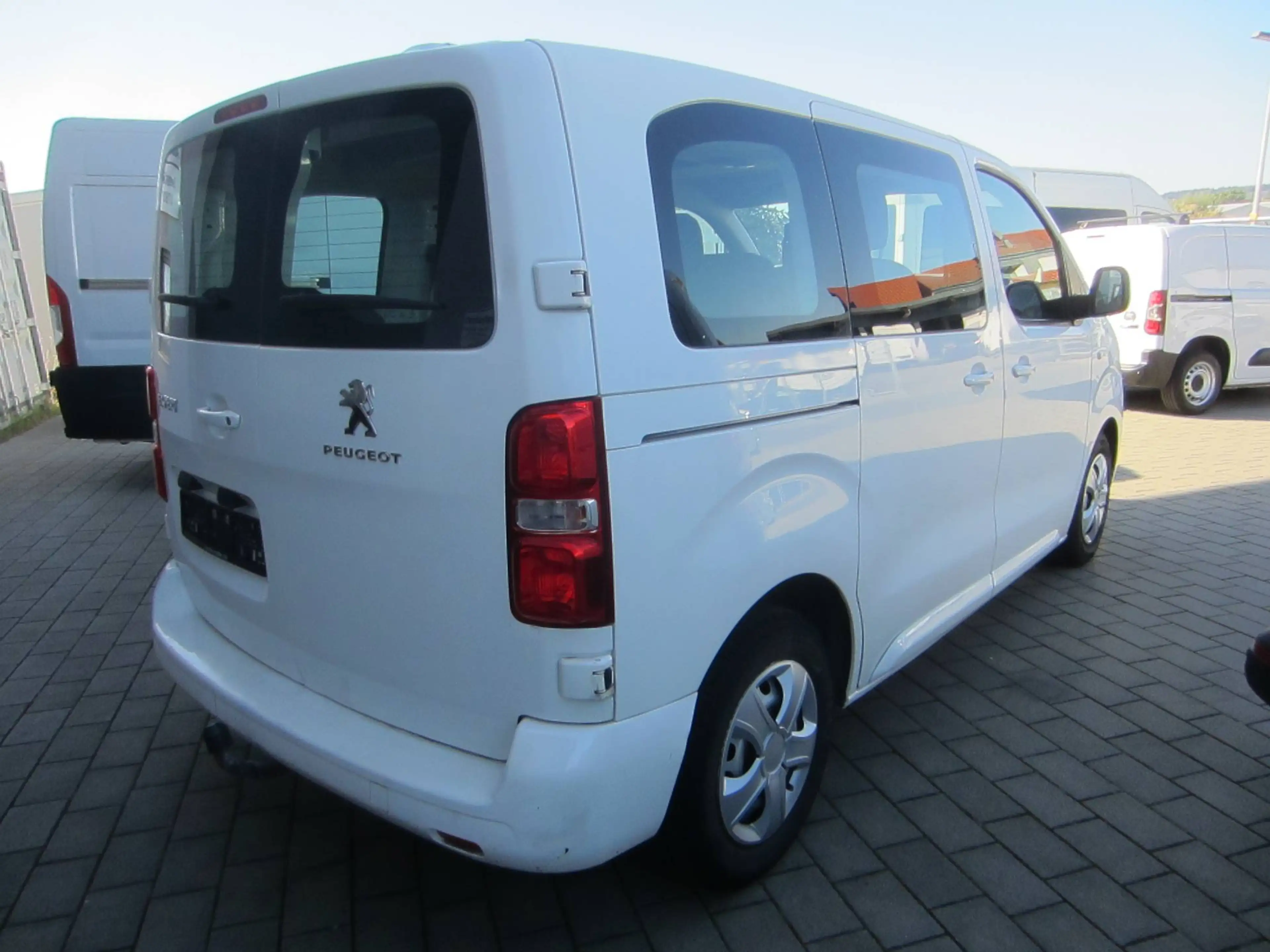 Peugeot Expert L1,5Sitz,Klima,AHK,EU6 — photo 4