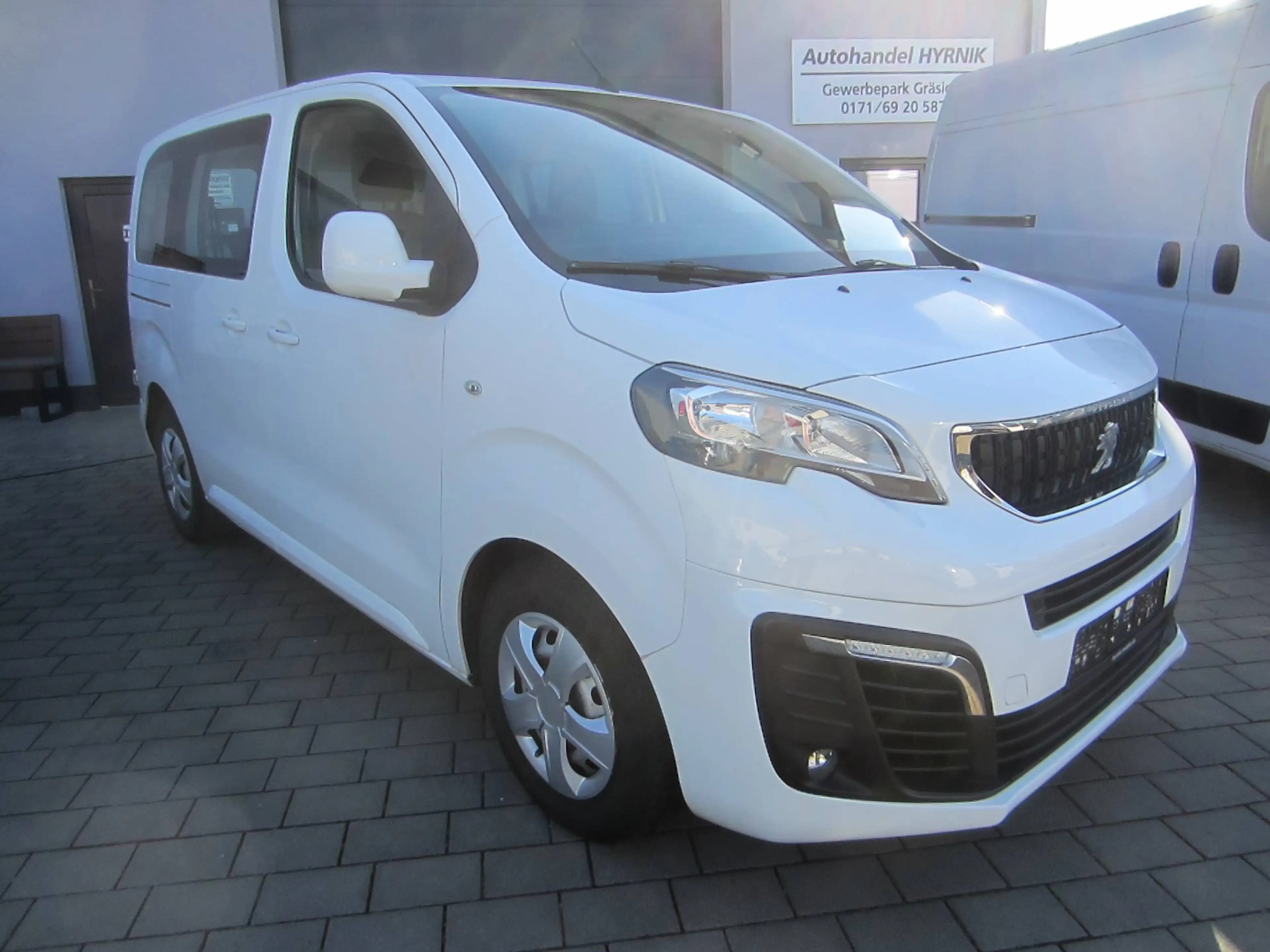 Peugeot Expert L1,5Sitz,Klima,AHK,EU6 — photo 2