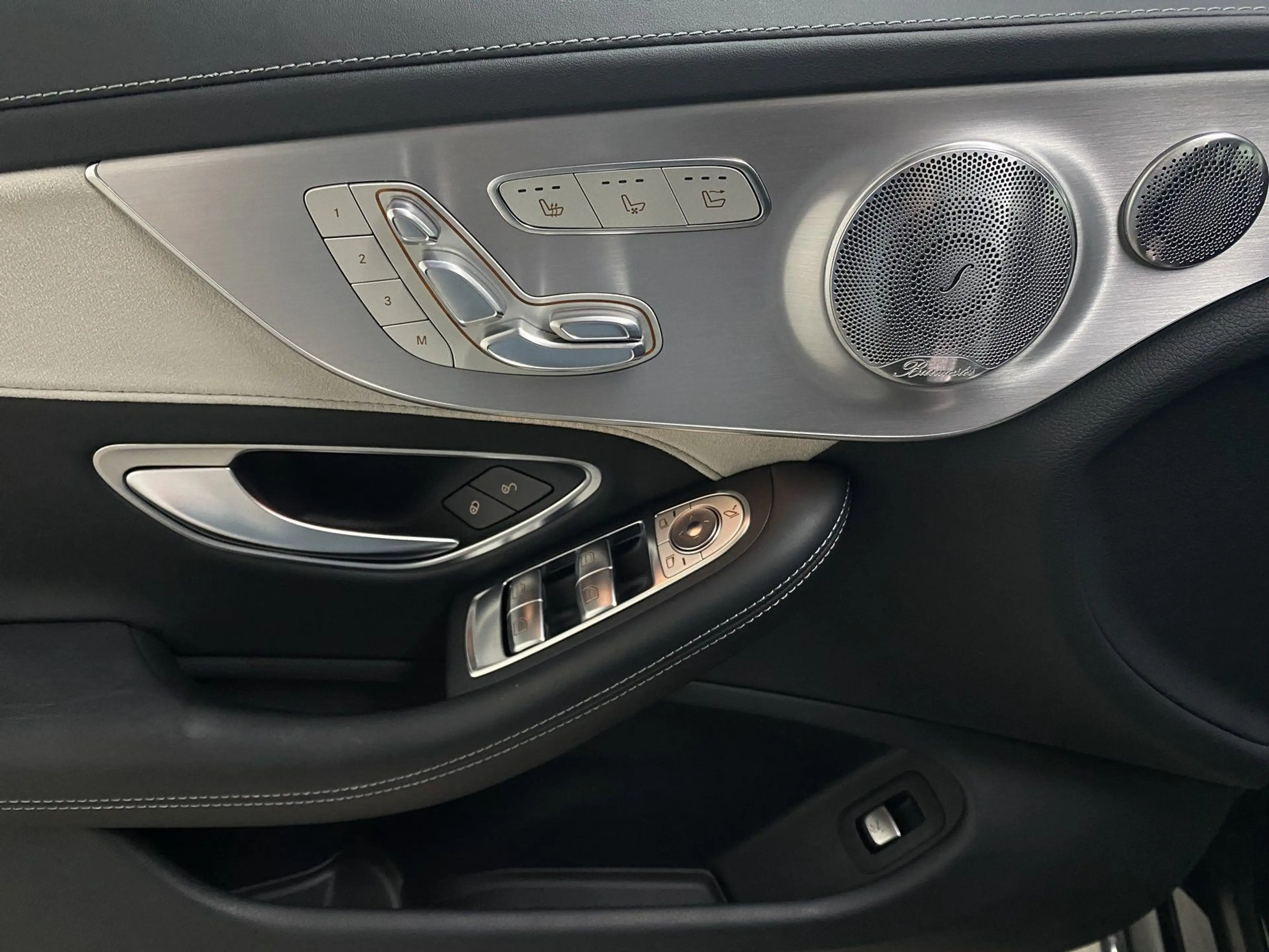 Mercedes-Benz C 63 AMG C 63 S AMG CABRIO KERAMIK+PERF.ABGAS+DRIVER PACK — photo 11