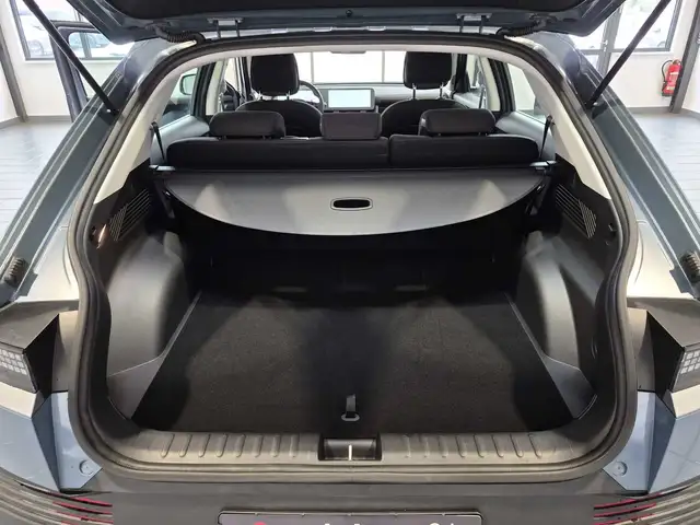 Hyundai Ioniq 5 view 6