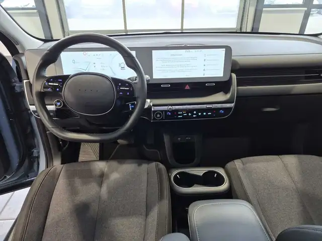 Hyundai Ioniq 5 view 9
