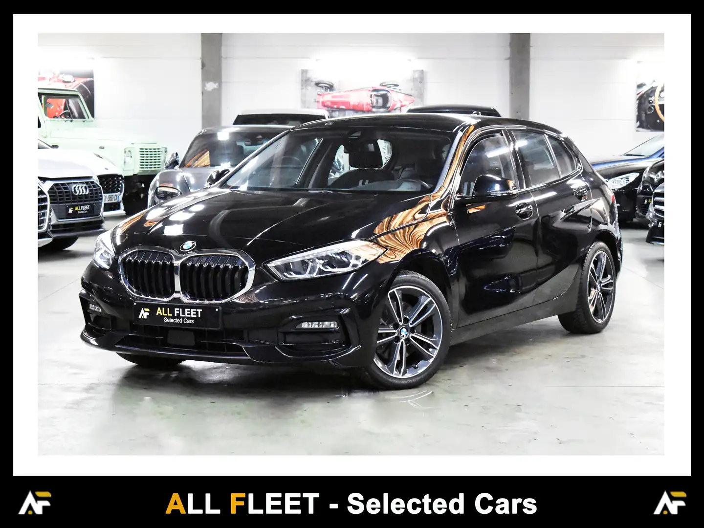 BMW 118 M Sport Pack - CarPlay, Cuir / Tissus, Navigation Zwart - 1