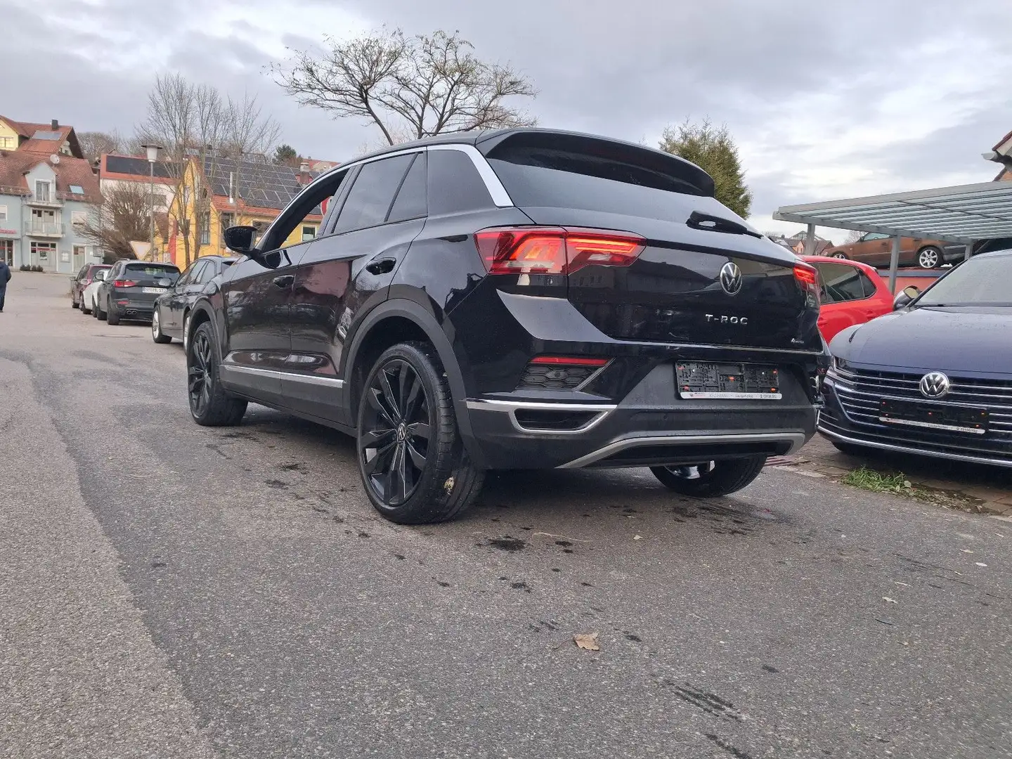 Volkswagen T-Roc 2,0 TSI Sport 4Motion DSG NAVI+ALU 19"+AHK Schwarz - 2