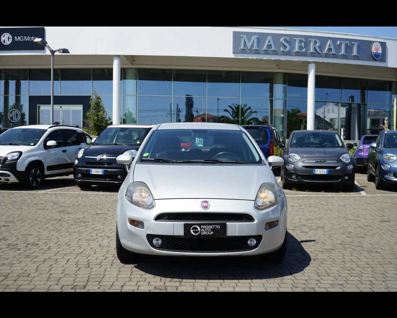 Fiat Punto 1.2 8V 5 porte Young Grigio - 2