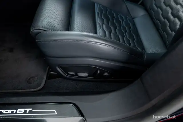 Audi e-tron GT quattro CARBONDACH LASER WÄRME LEDER 360° Ansicht 33
