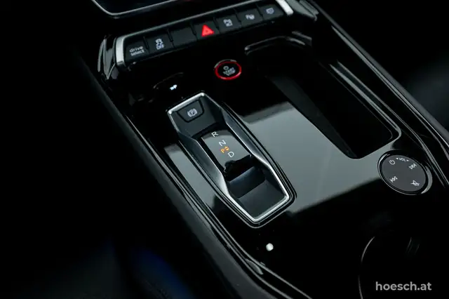 Audi e-tron GT quattro CARBONDACH LASER WÄRME LEDER 360° Ansicht 29