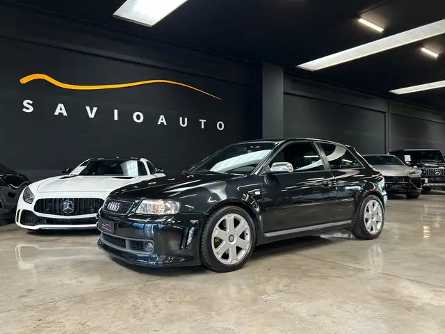 Audi S3 1.8 QUATTRO - Ufficiale italiana