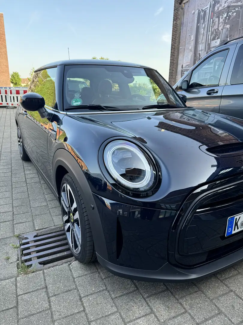 MINI Cooper SE Yours Trim Blau - 1