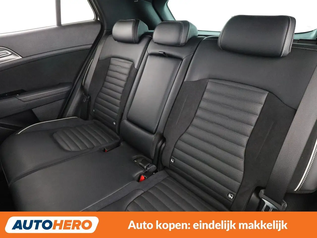 Kia Sportage 1.6 TGDI Hybrid GT-Line Premium 14