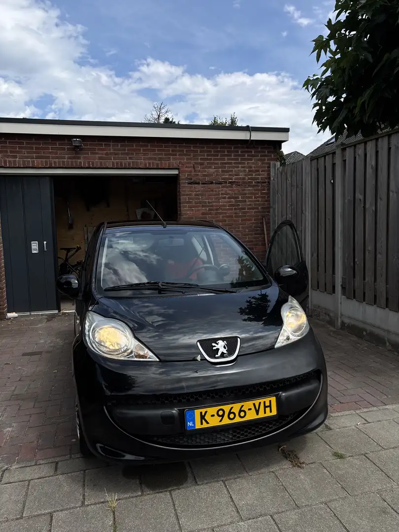 Peugeot 107 - 1