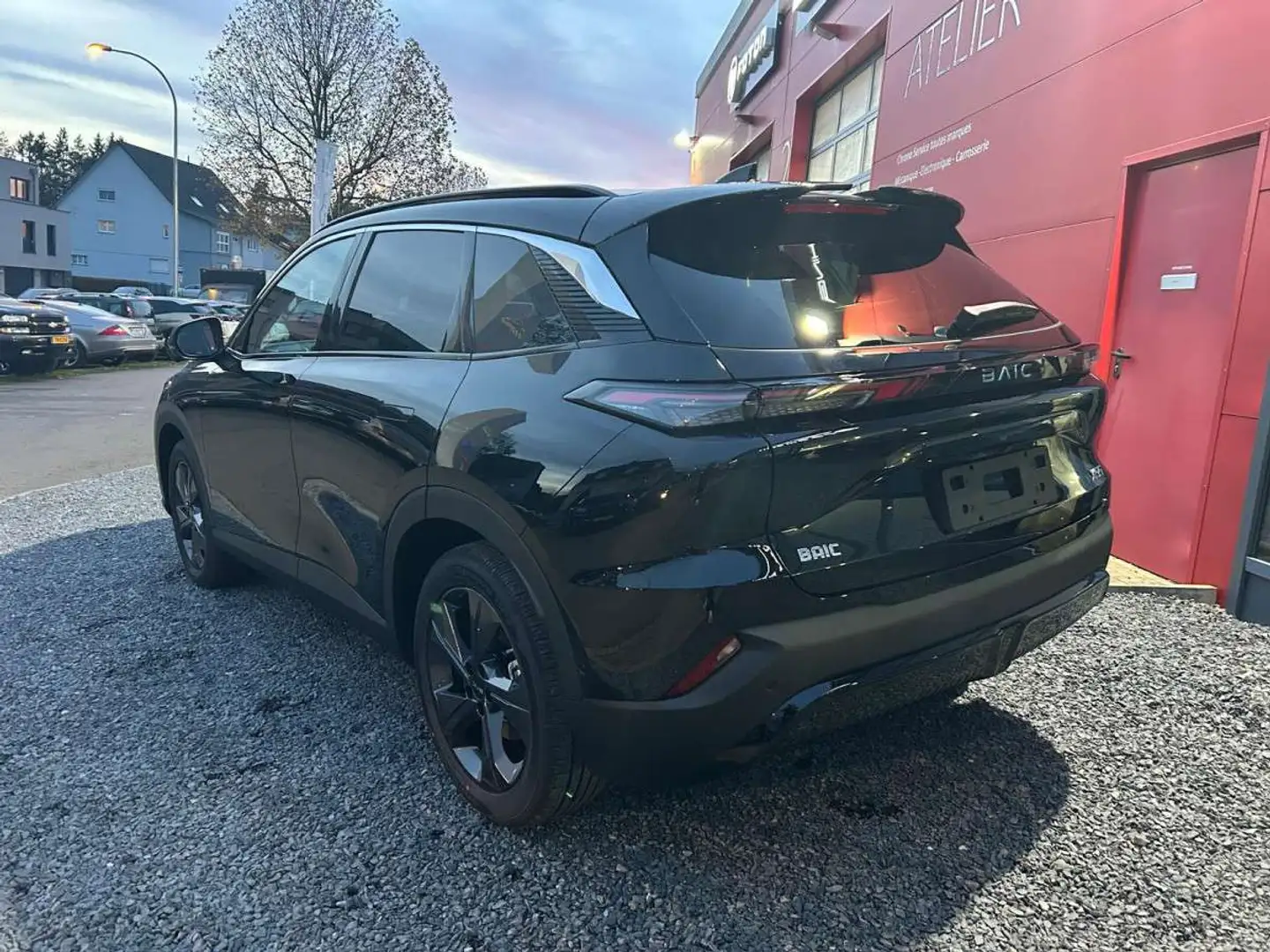 BAIC Senova X55 1.5 TURBO AUTO FULL OPTION crna - 2