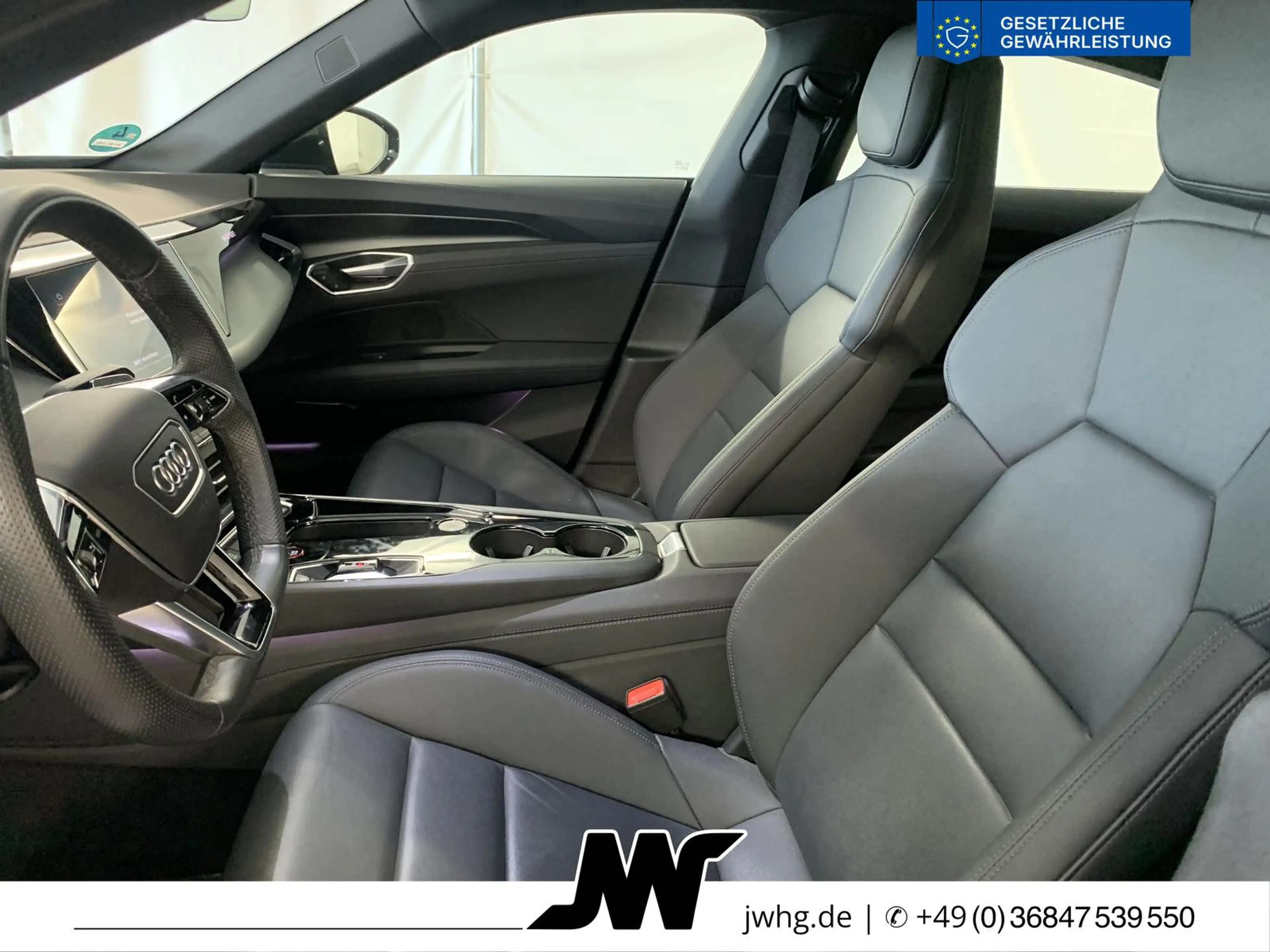 Audi e-tron GT quattro HeadUp Panorama VirtCockp 360K — photo 10