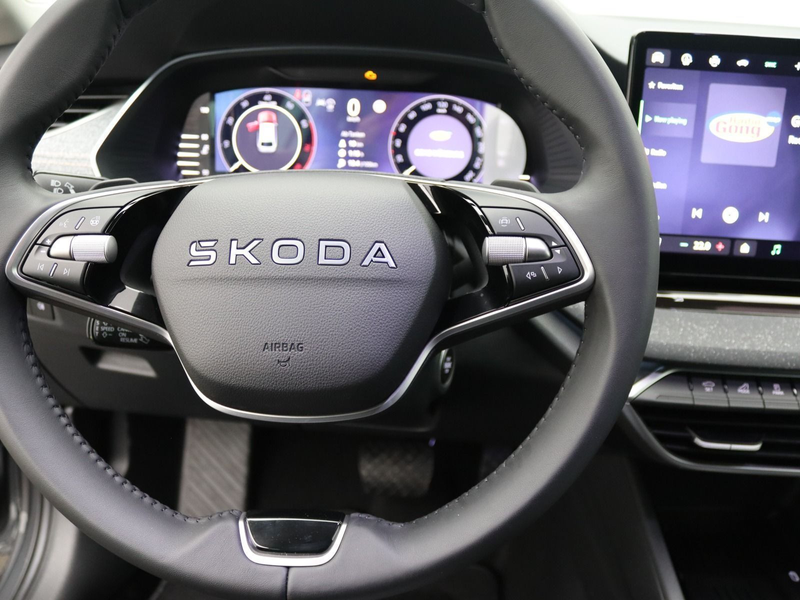 Skoda Octavia Selection 1.5 eTSI DSG / SmartLink, AHK — photo 15