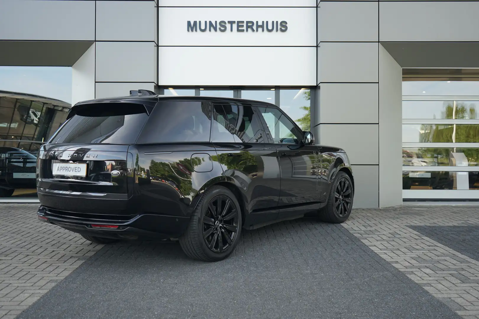 Land Rover Range Rover 3.0 P510e Autobiography PHEV | Schuif/Kantel dak Negro - 2