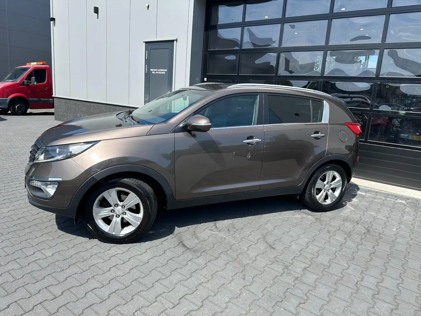 Kia Sportage 2.0 X-ecutive Plus automaat trekhaak Marrone - 2