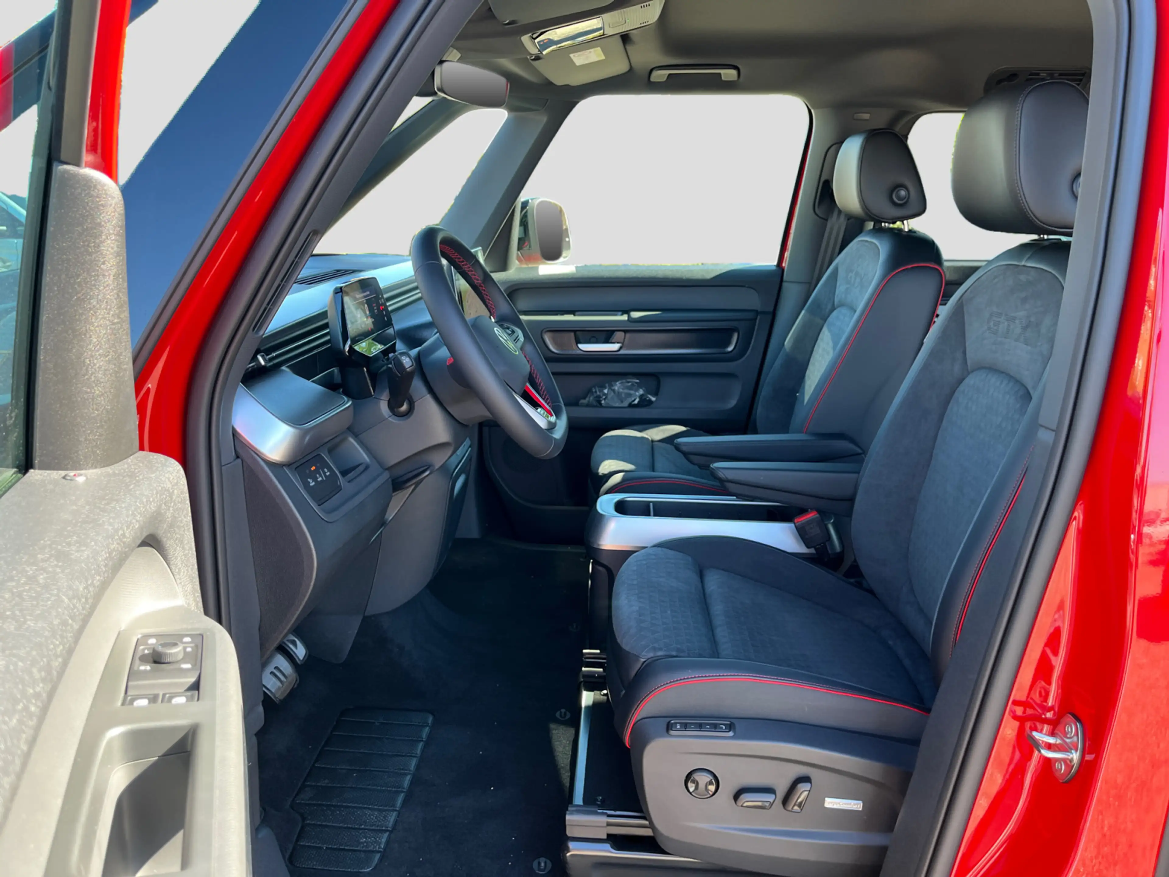 Volkswagen ID. Buzz GTX 4MOTION 250 KW KR Wärmepumpe Anhäng — photo 10