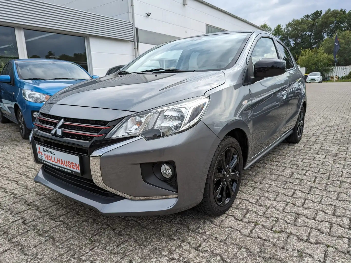 Mitsubishi Space Star Black 1.2 Klima+Navi+Sitzheizung Gris - 2