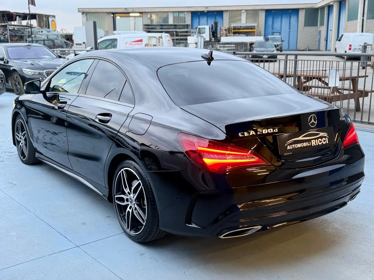 Mercedes-Benz CLA 200 CLA 200 d 4Matic Automatic Premium Nero - 2
