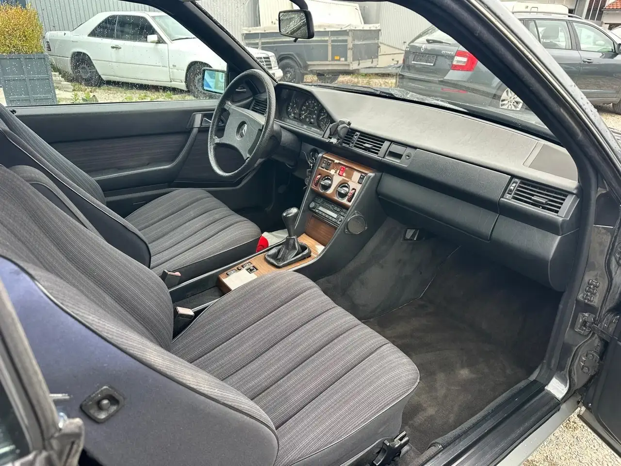 Mercedes-Benz 230 CE 3.Hand Gepflegter Zustand viele Neuteile, foto 11