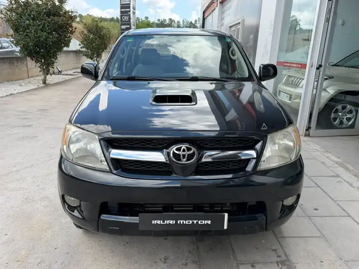Toyota Hilux 2008, foto 3